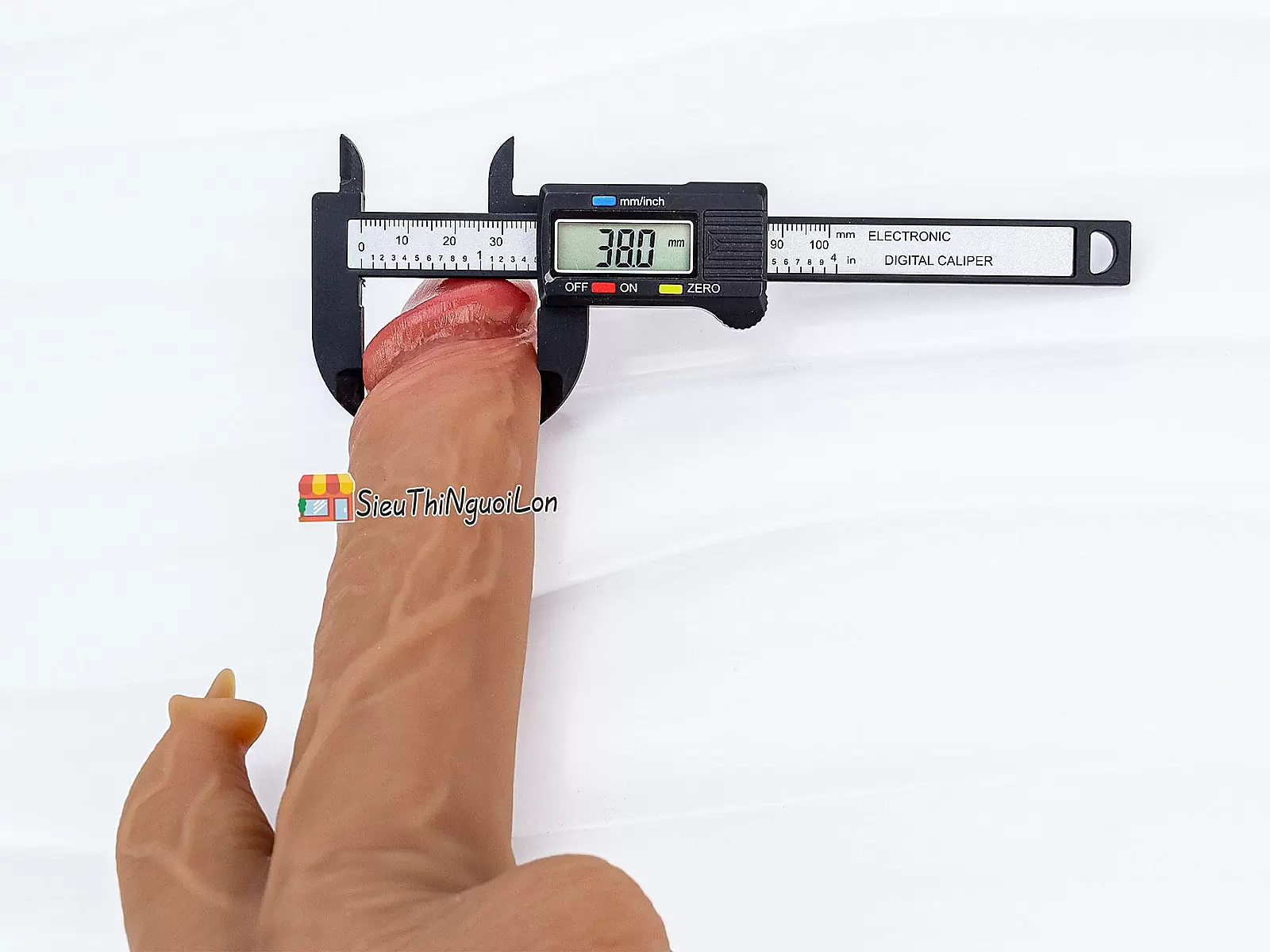Dương vật giả có đế cùng nhánh phụ rung thụt phát nhiệt điều khiển từ xa