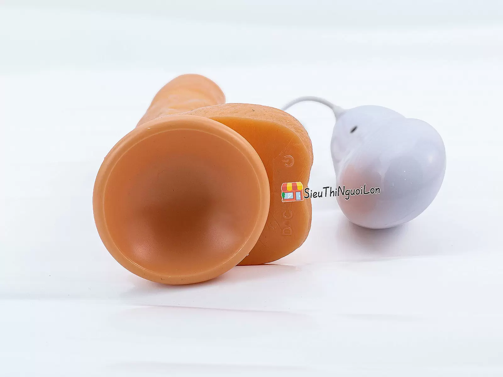 Dương vật giả có đế Excited rung thụt pin sạc