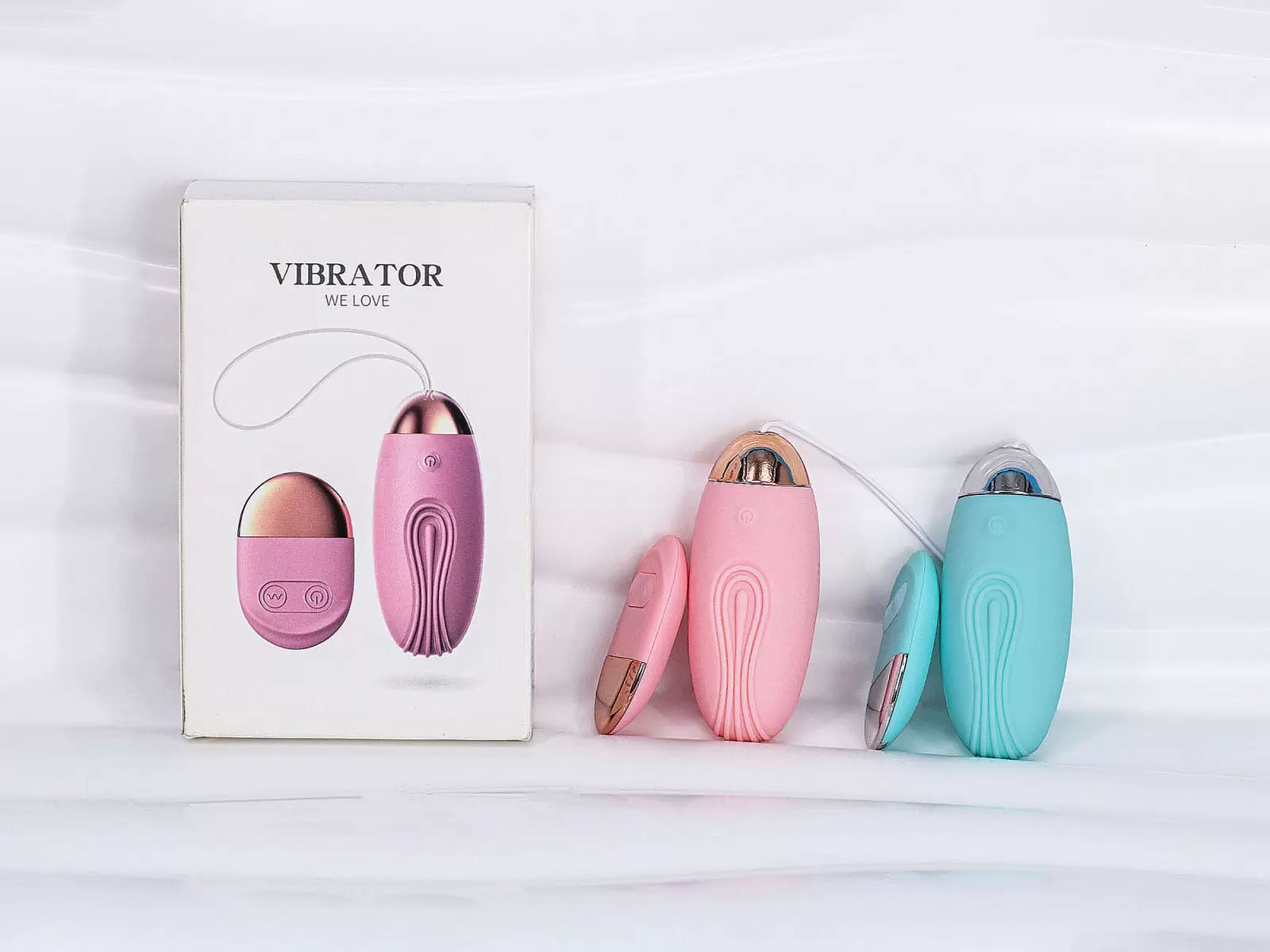 Trứng rung t&igrave;nh y&ecirc;u Lilo k&egrave;m điều khiển rời pin sạc