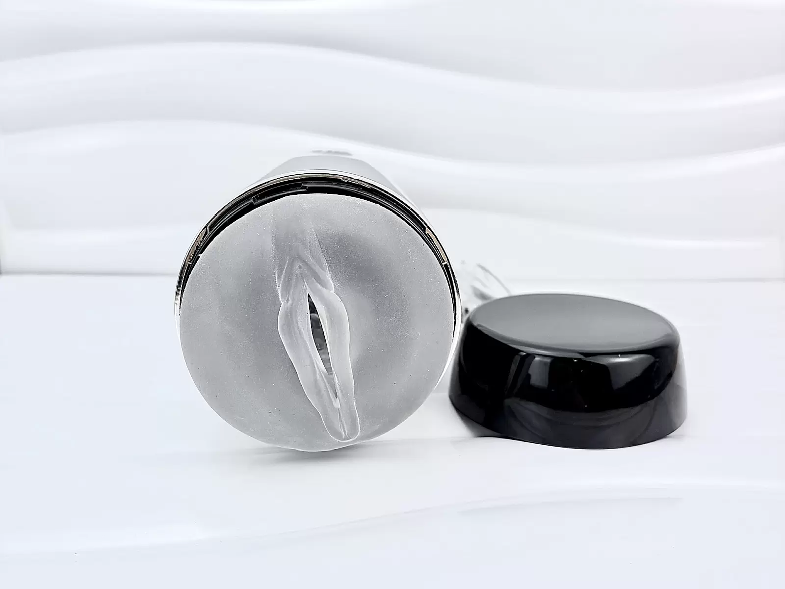 Thanh Lý Bỏ Mẫu - Cúp âm rung thụt mới 100%