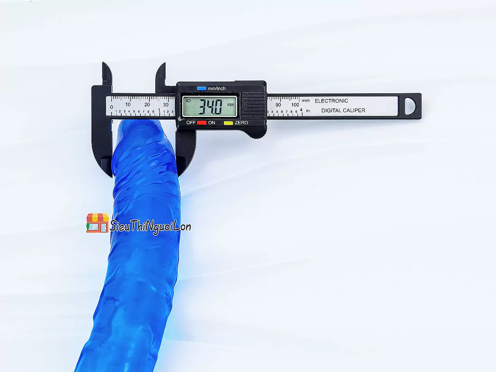 Dương vật giả 2 đầu dương vật và kích hậu xanh đỏ