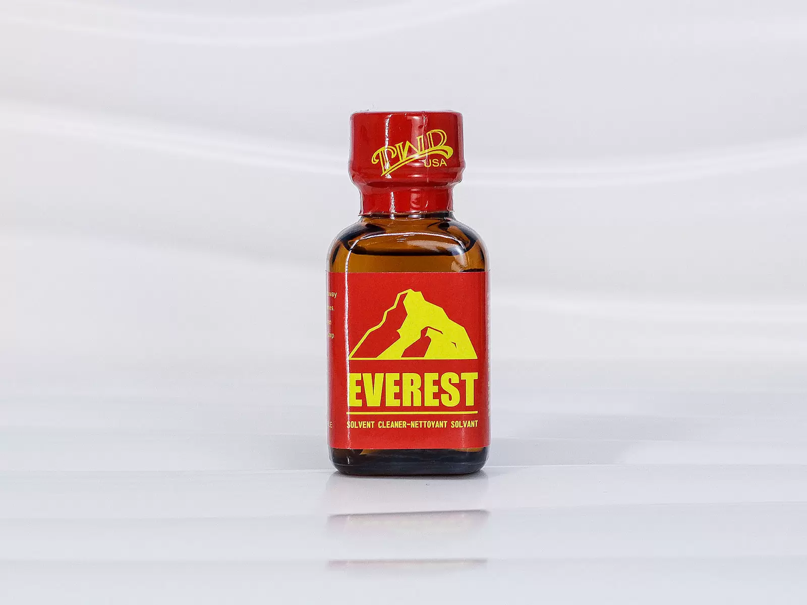 Chai h&iacute;t Everest 30ml tăng cảm gi&aacute;c hưng phấn