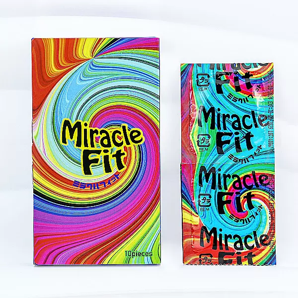 Bao cao su Sagami Miracle Fit cỡ 49mm siêu mỏng hộp 10 bao
