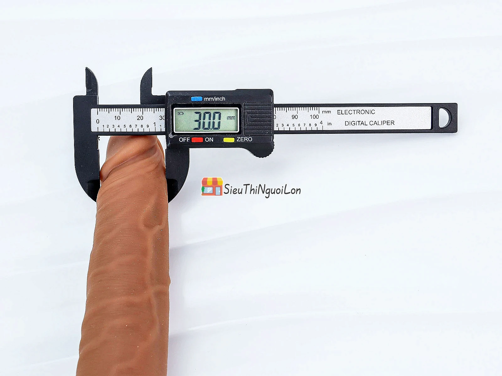 Dương vật giả có dây đeo 7 inch