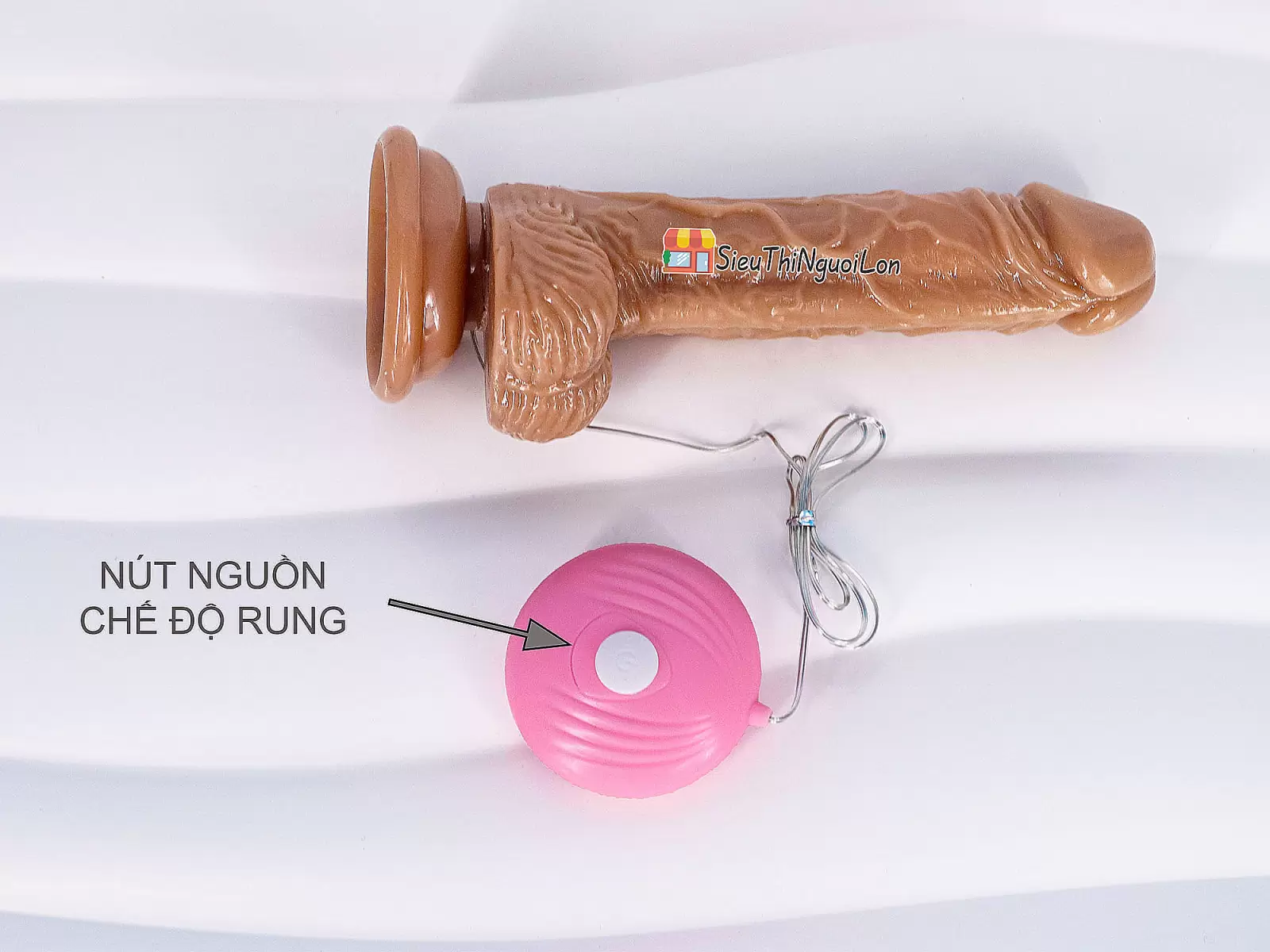 Dương vật giả dây đeo có bìu kèm điều khiển rung nhiều chế độ