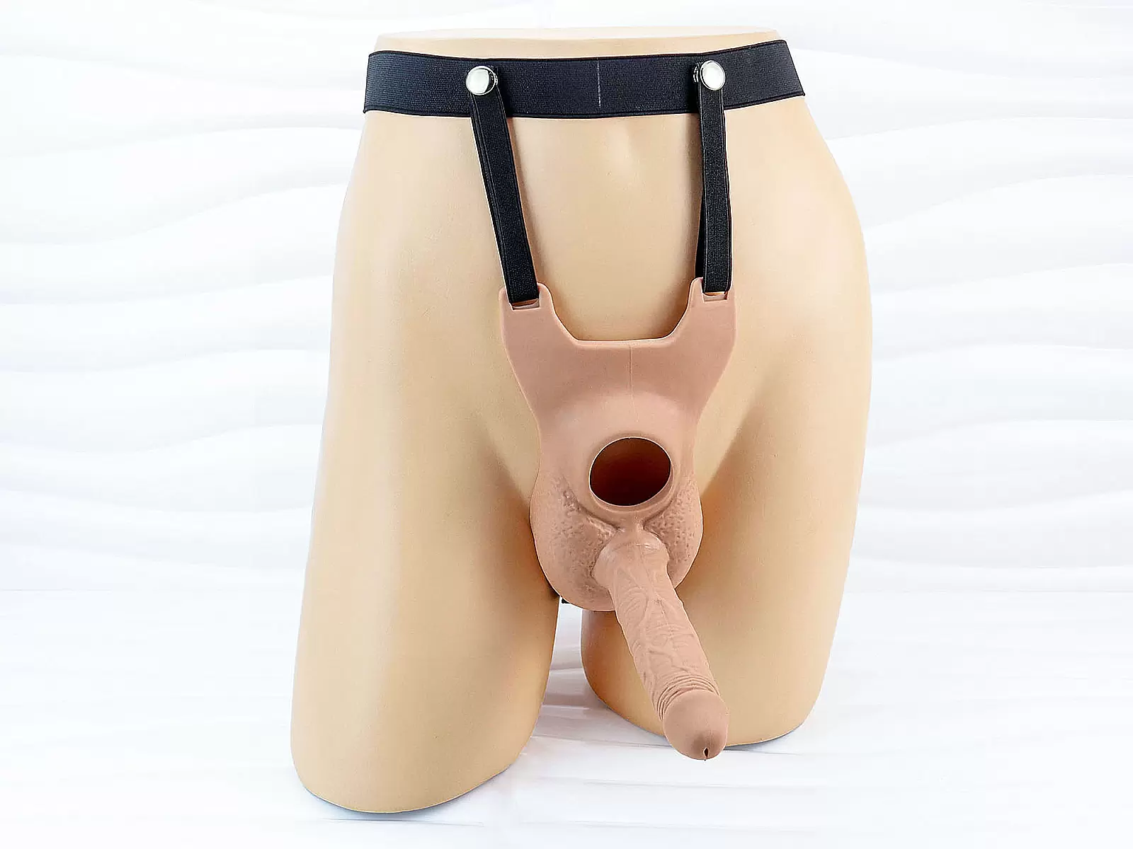 Dương vật giả dây đeo 2 đầu kết hợp tăng khoái cảm mạnh mẽ cho cả hai