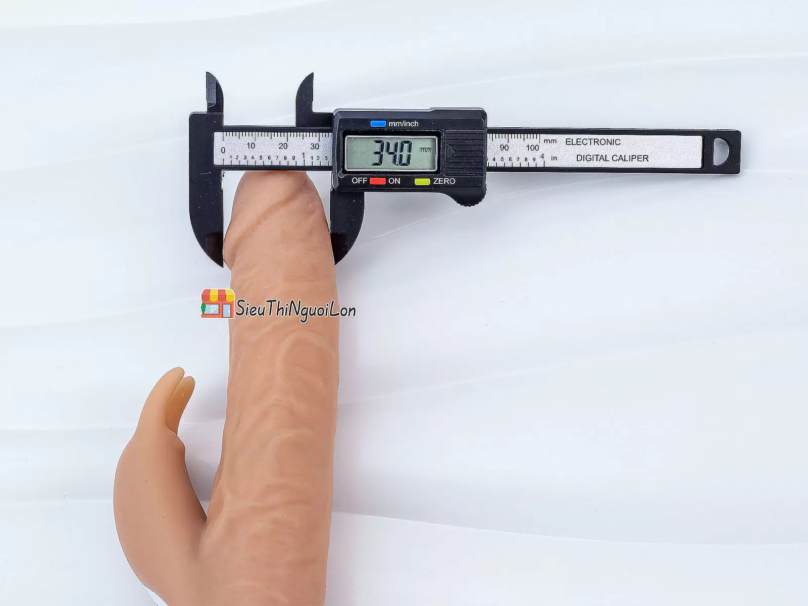 Dương vật giả đa năng Emperor rung ngoáy 360 độ