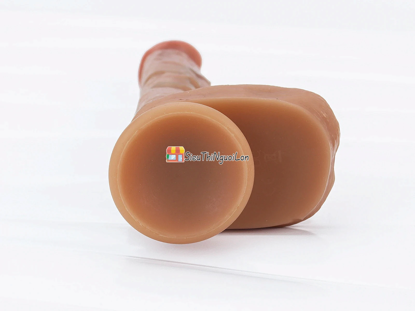 Dương vật giả có đế gân guốc mềm mại