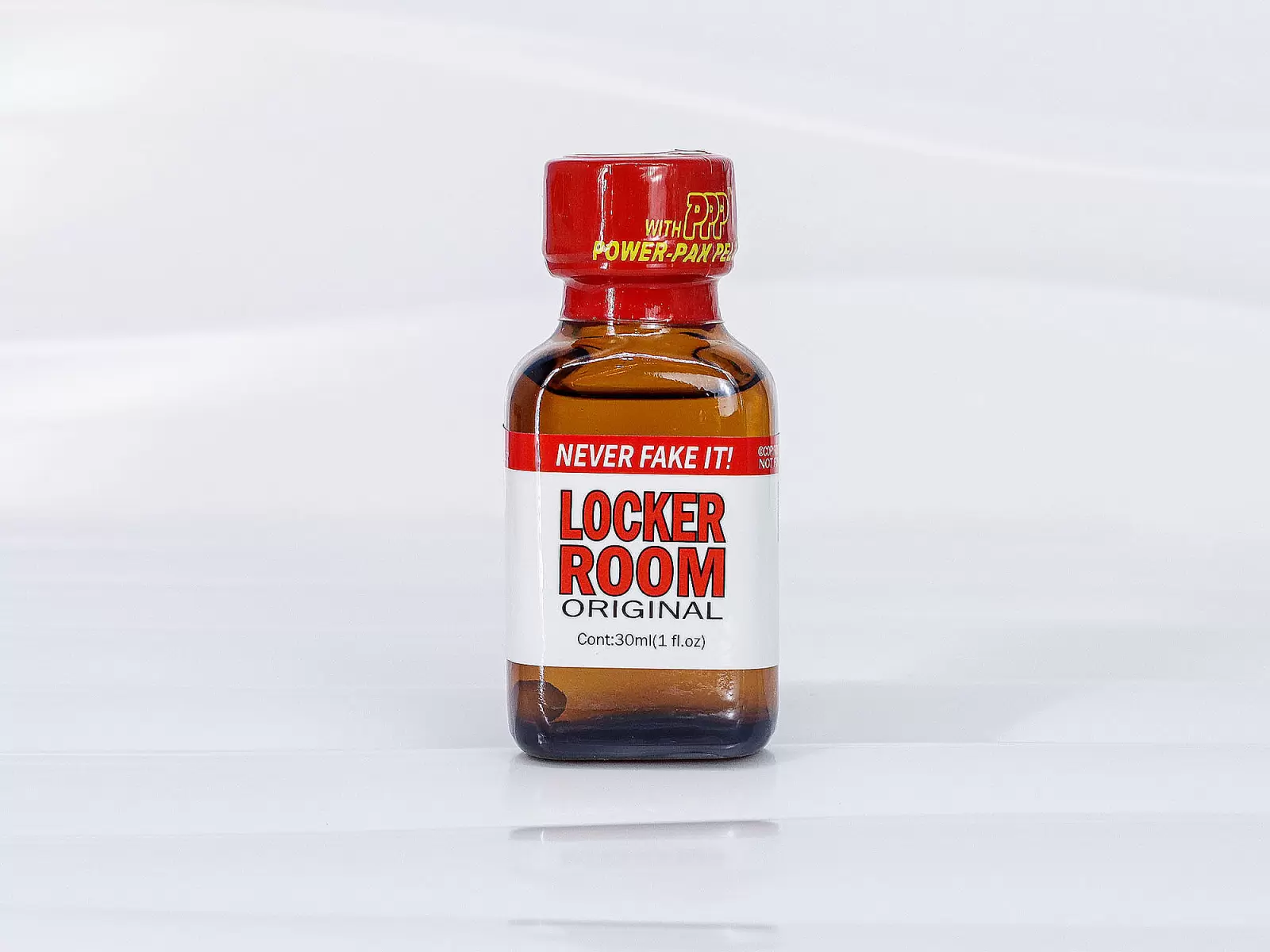 Chai h&iacute;t Locker Room 30ml k&iacute;ch th&iacute;ch tăng cảm gi&aacute;c hưng phấn