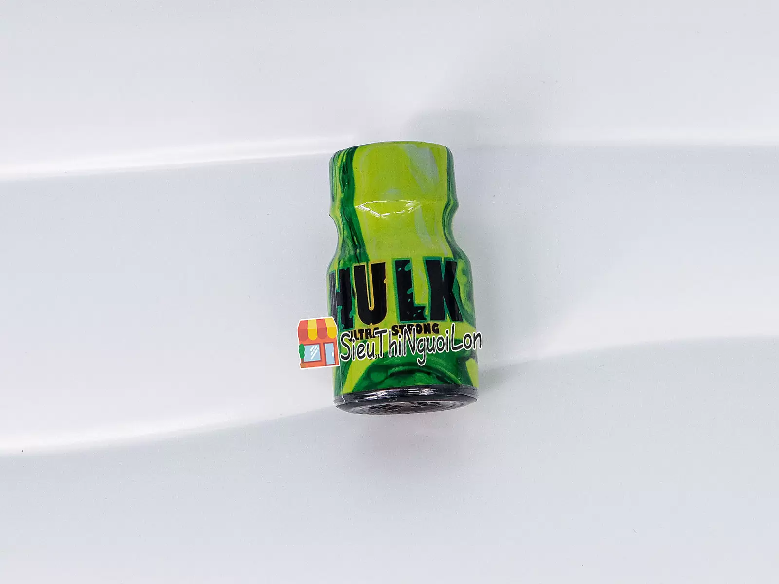 Chai hít Hulk Ultra Strong 10ml tăng cảm giác khoái cảm