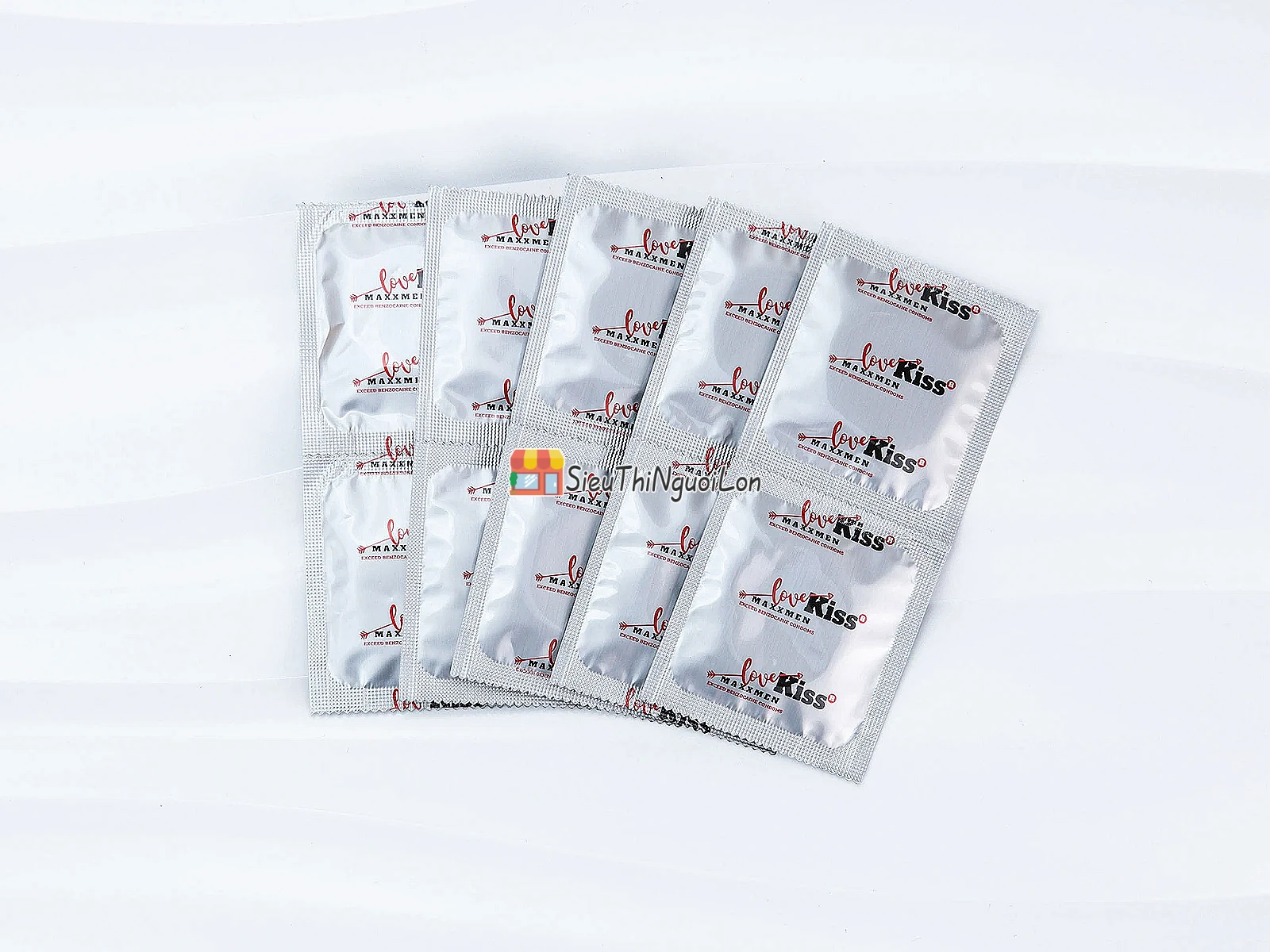 Bao cao su LOVE KISS Maxxmen Invisible siêu mỏng 0.02 mang lại cảm giác chân thật