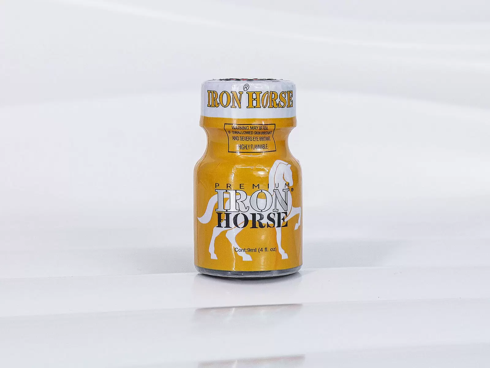 Chai h&iacute;t Iron Horse 10ml tăng cảm gi&aacute;c hưng phấn