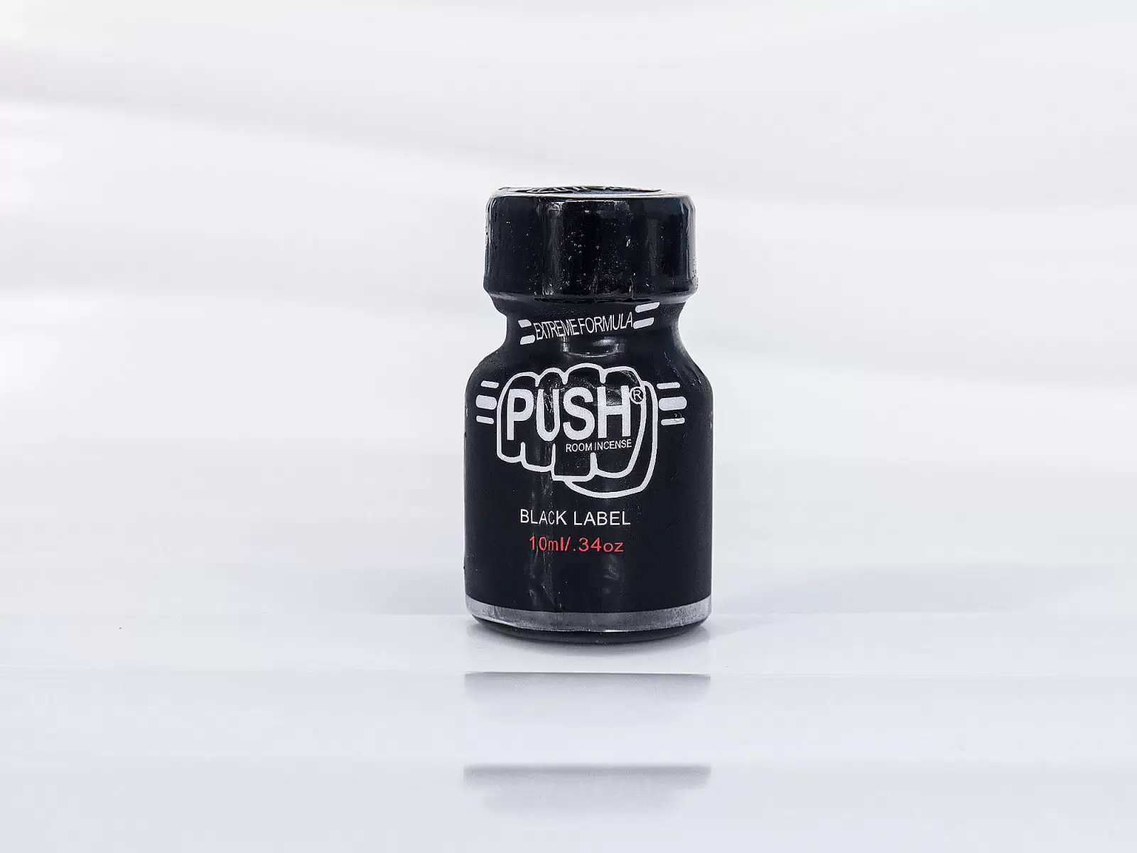 Chai h&iacute;t Push Black Label 10ml tăng cảm gi&aacute;c hưng phấn