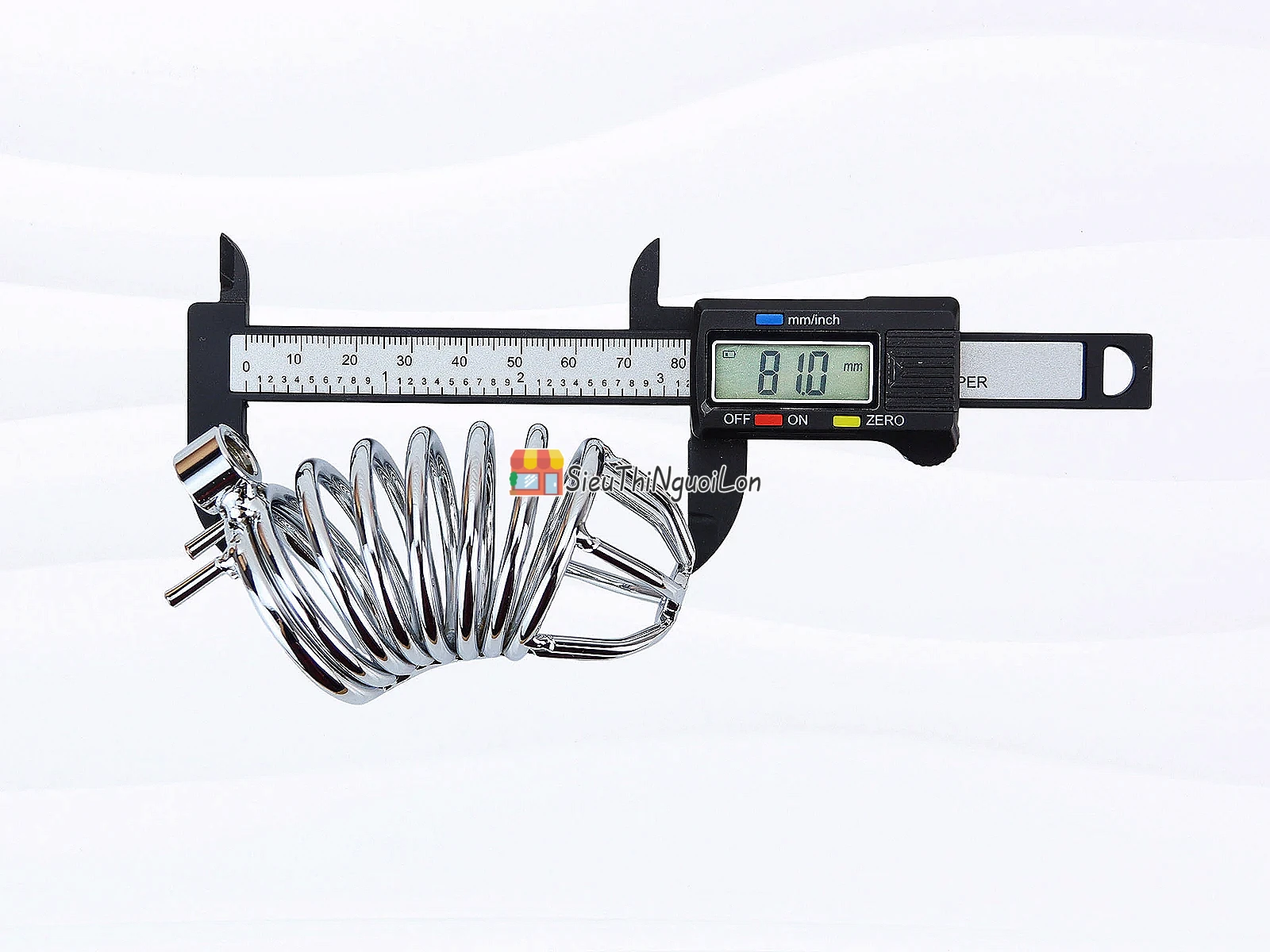 Dụng cụ bạo dâm khóa dương vật inox thiết kế lồng kim loại kèm ổ khoá