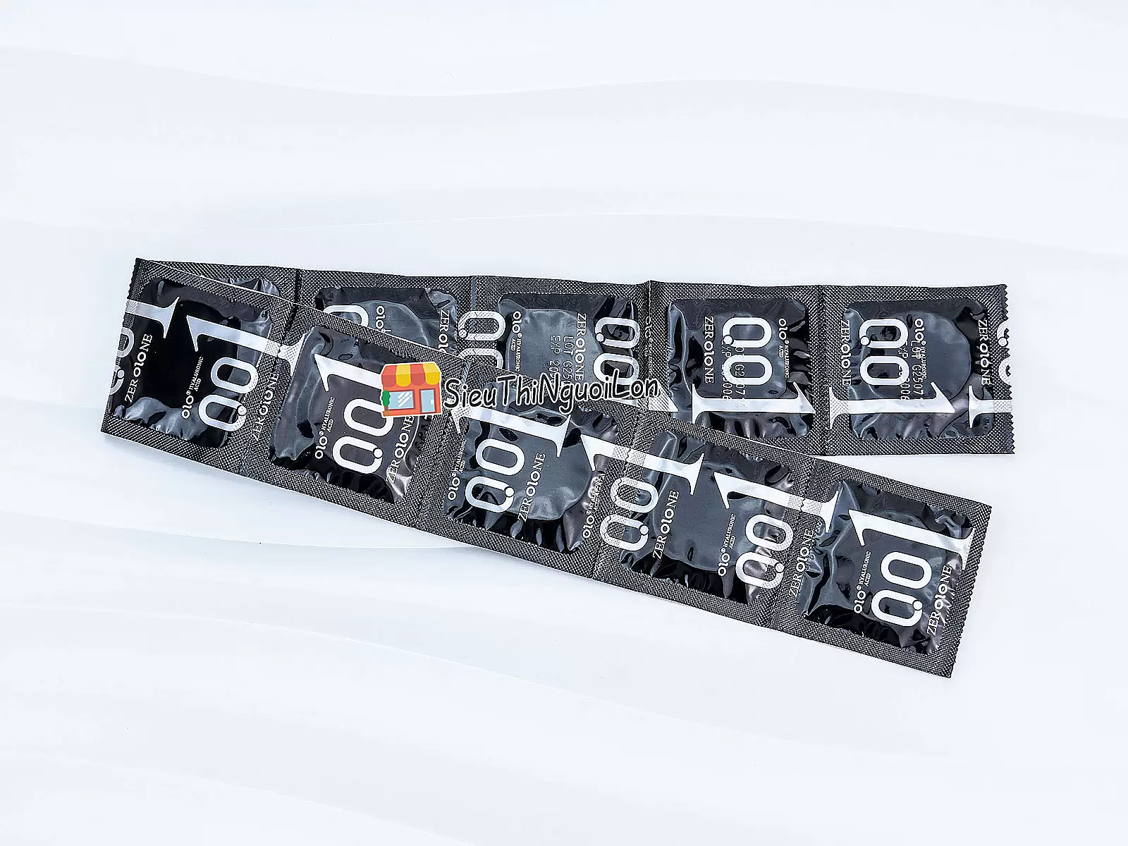 Bao cao su OLO Thin 001 Square Black