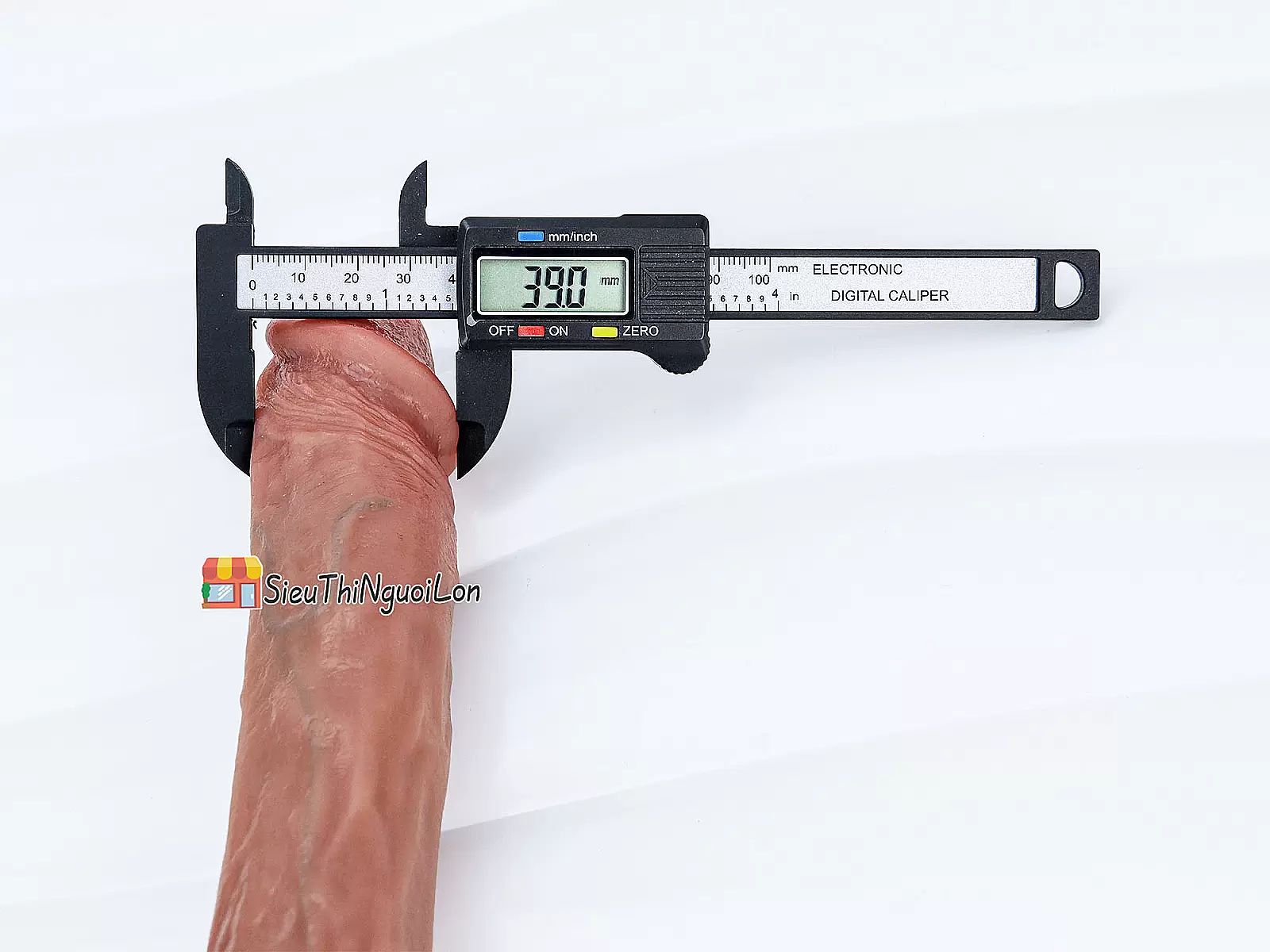 Dương vật giả có đế rung thụt phát nhiệt pin sạc cực mạnh