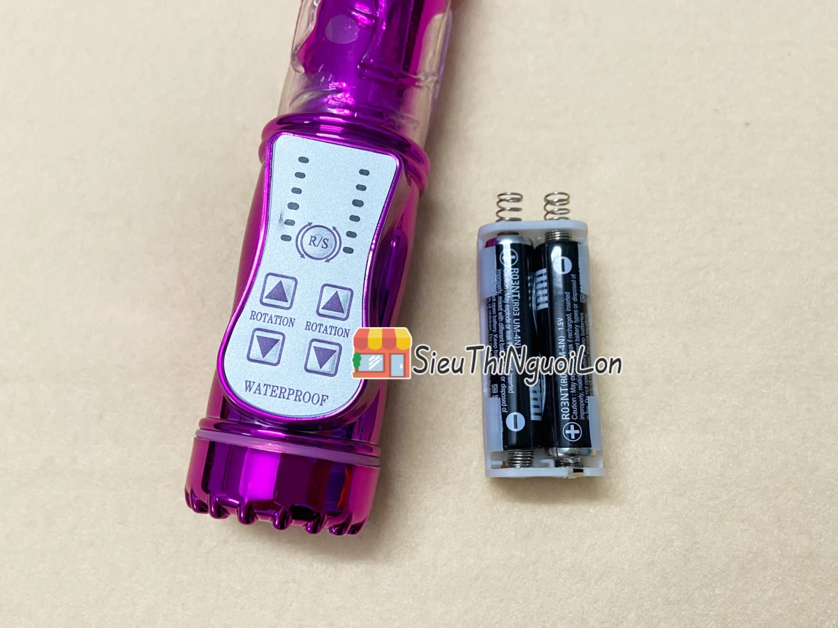 Dương vật giả silicon rung ngoáy DV001 giá rẻ