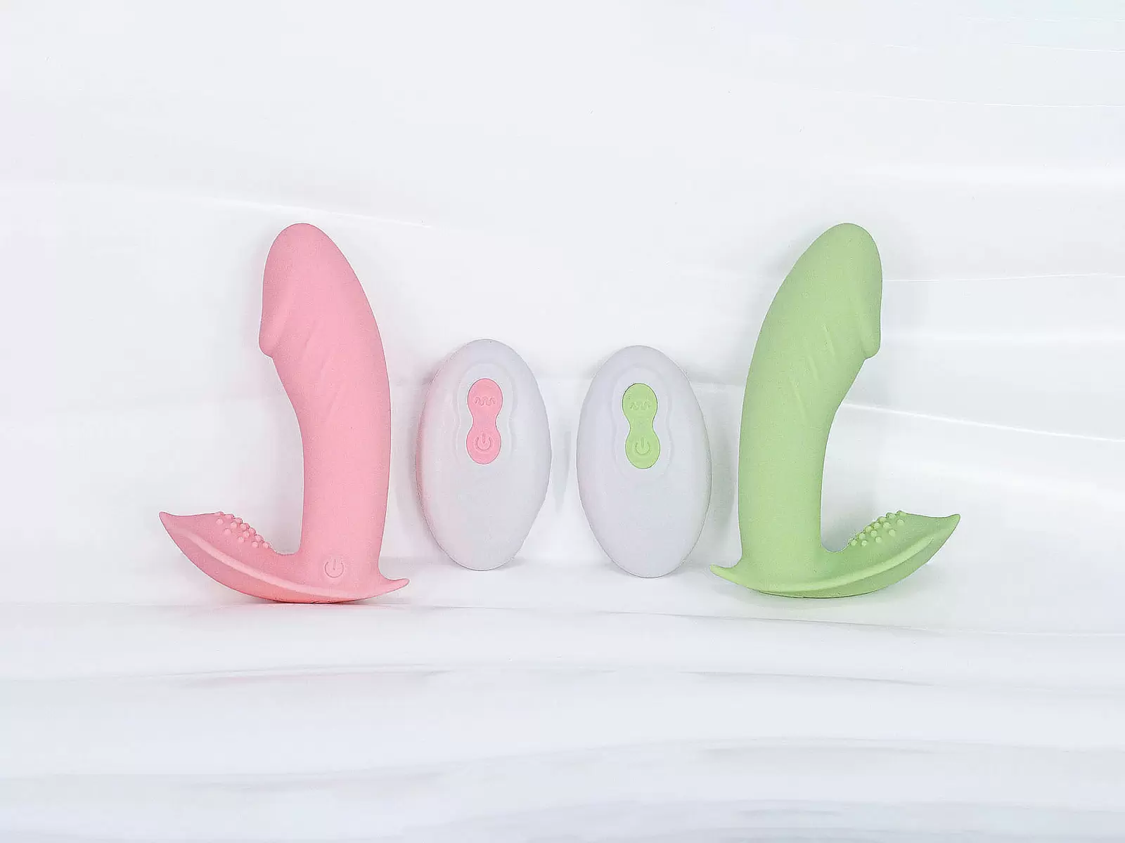 M&aacute;y m&aacute;t xa quần l&oacute;t Butterfly si&ecirc;u mềm remote điều khiển từ xa