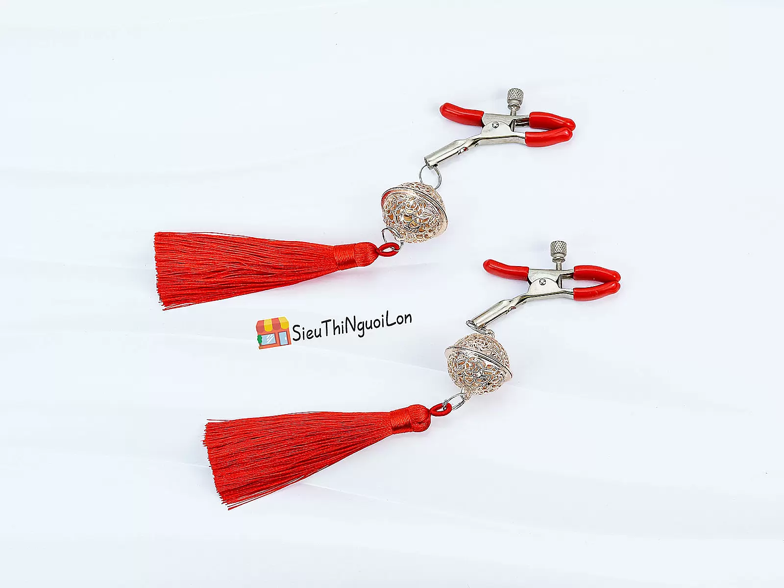 Lục lạc kẹp ti bạo dâm 3 màu kích thích dành cho nữ