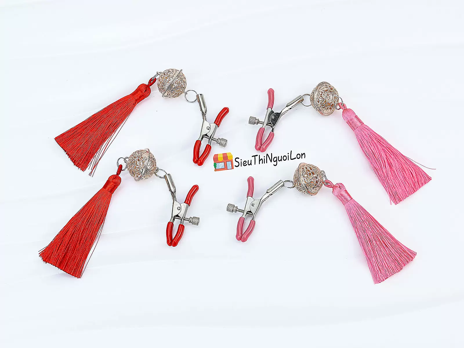 Lục lạc kẹp ti bạo dâm 3 màu kích thích dành cho nữ