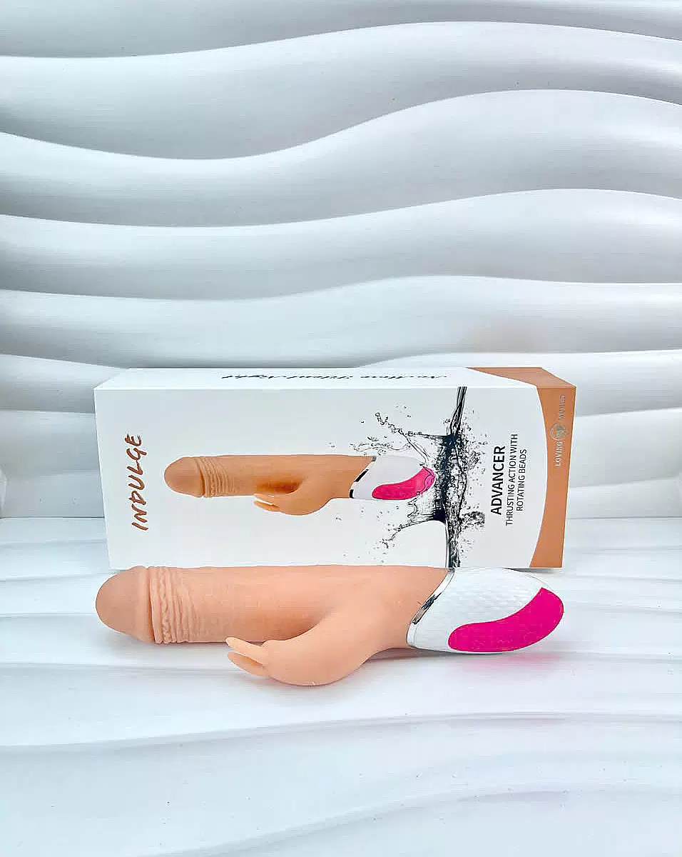 Thanh lý - Dương vật giả Indulge Advancer rách nhẹ tay cầm, hoạt động bình thường