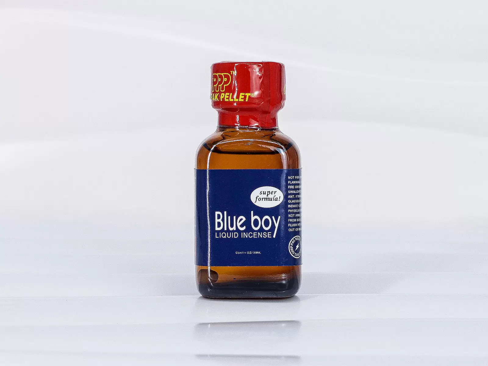 Chai h&iacute;t Blue Boy 30ml tăng cảm gi&aacute;c hưng phấn