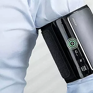 Máy đo huyết áp bắp tay cao cấp không dây Omron HEM-7600T