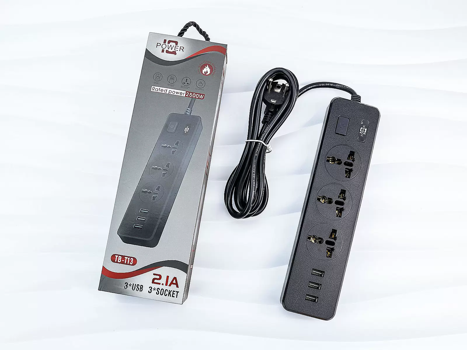 Ổ Cắm Điện IQ Power TB-T13 3 Chấu – 3 Cổng USB Công Suất 2500W